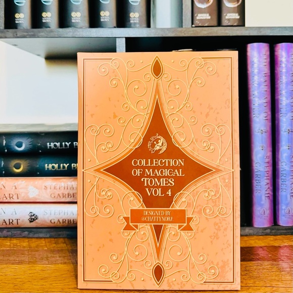 Fairyloot Exclusive Secret Book - Collection of Megical Tomes Vol. 4 - Picture 3 of 12